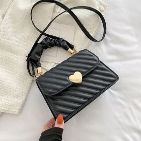 Women Handbags Fashion Chain Shoulder Bags With Love Metal Design (Color: Black)